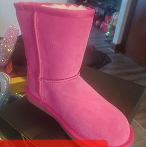 Girls boots! Kookaburra by ugg!